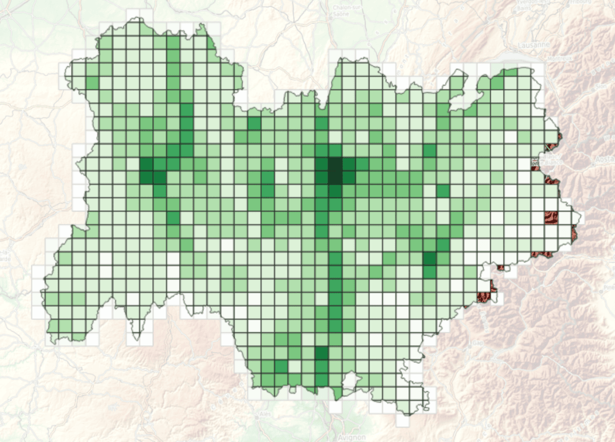 Cartographie régionale du nombre d'especes de flore exotique par maille